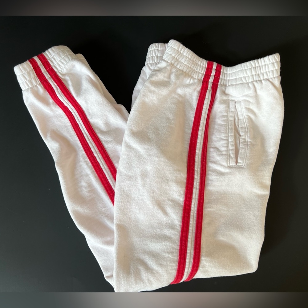 Brandy Melville sweat pants white with two red side striped fitted with pockets